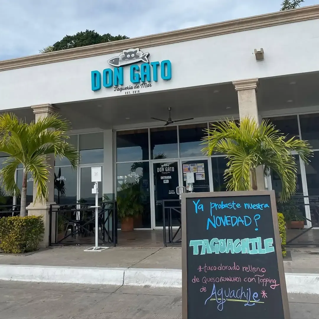 Taquería Don Gato en Topolobampo, Sinaloa — fachada